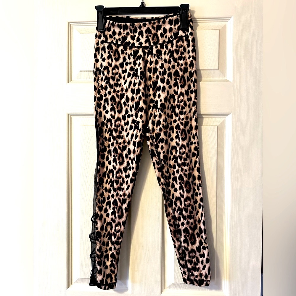 Victoria’s Secret leggings